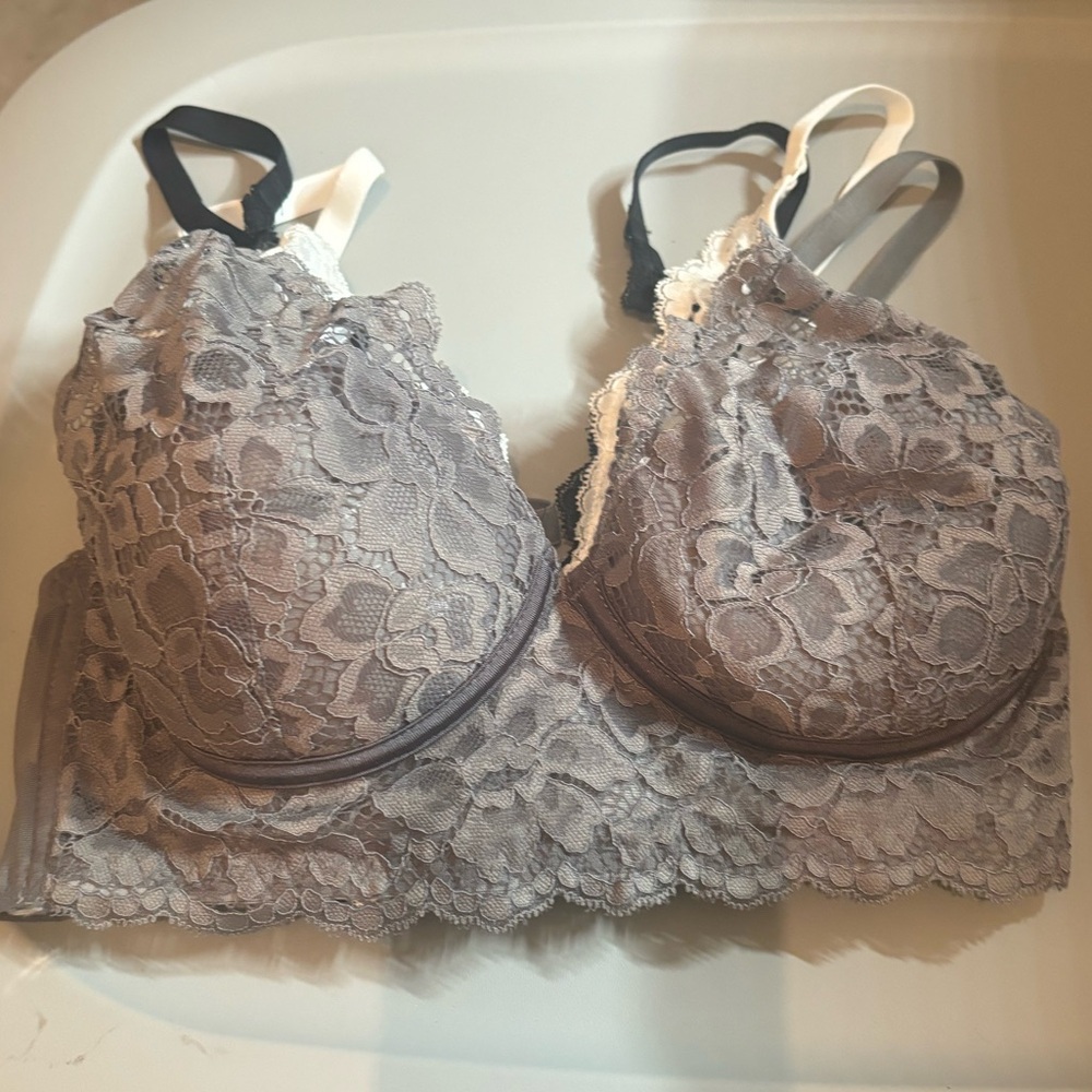 Vislivin Soft Wirefree Bras for Women Lace Padded Bralette Bra 3-Pack size Small